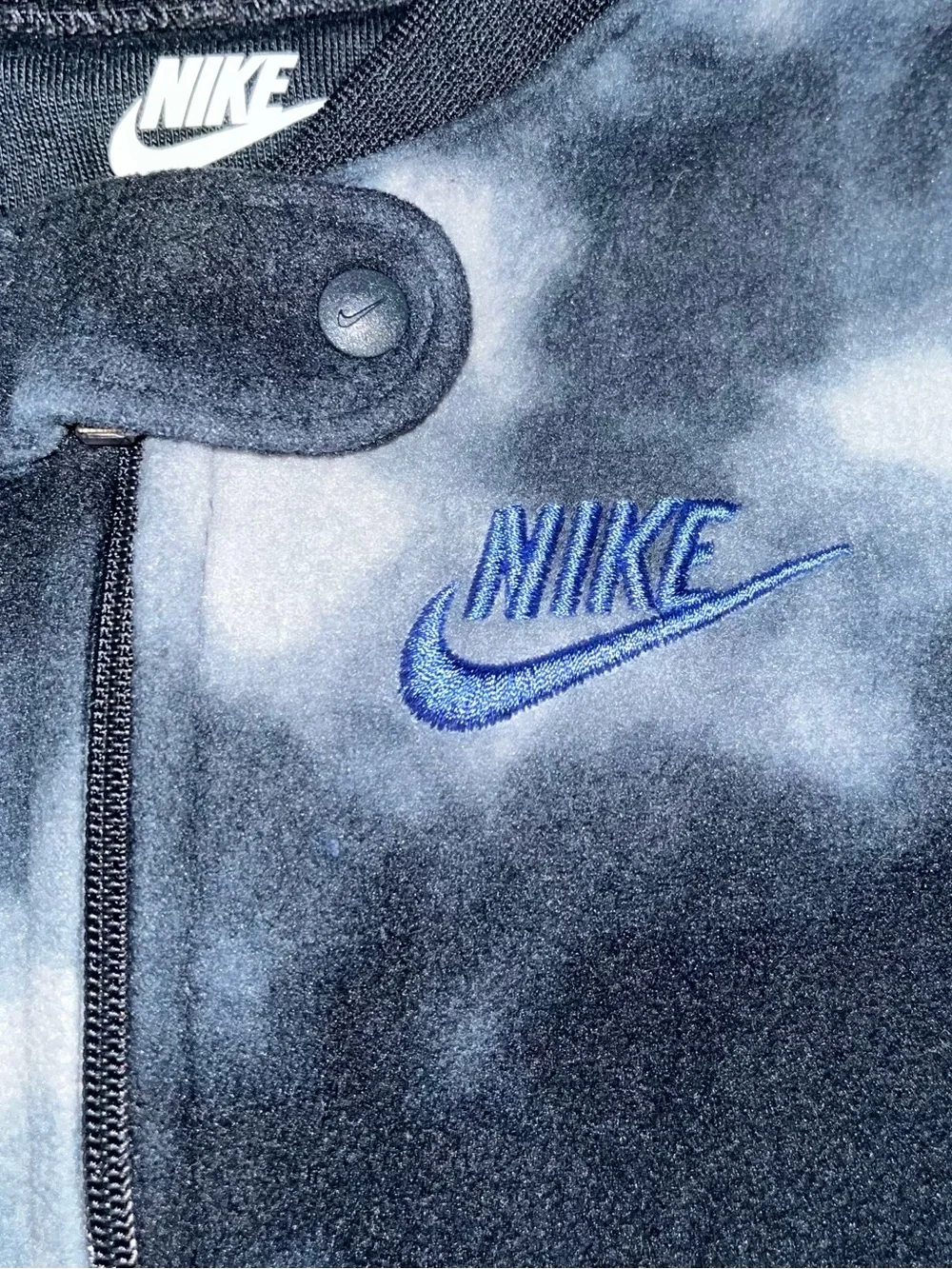 2 Nike Sleepers